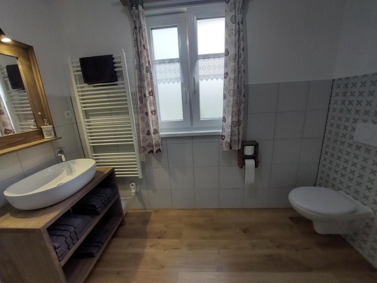 Apartmany Ema A Ela Tatranska Strba Extérieur photo
