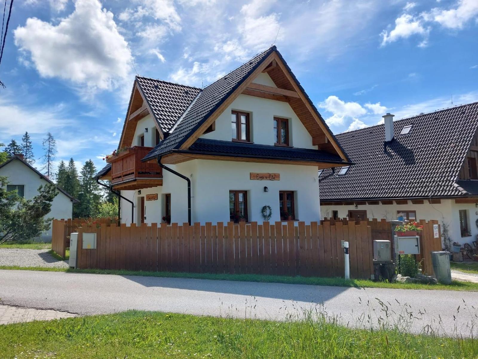 Apartmany Ema A Ela Tatranska Strba Extérieur photo